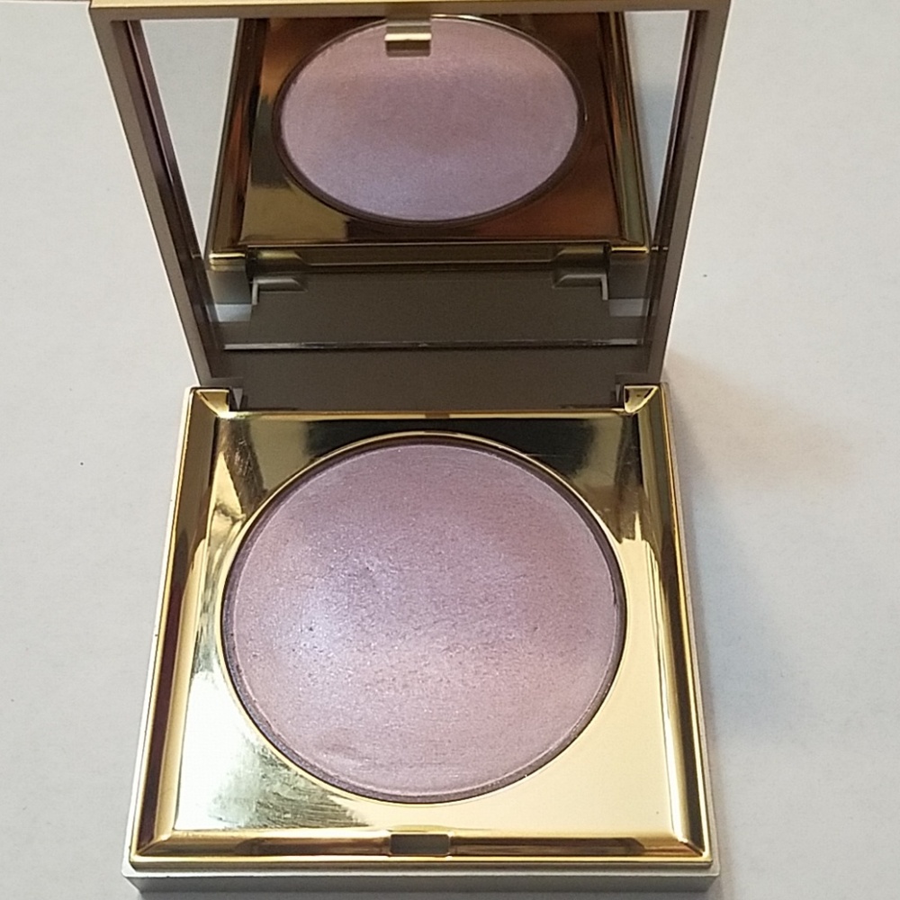 Stila Highlighter